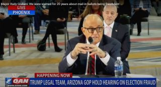 Rudy Giuliani przed komisj Senatu Arizona